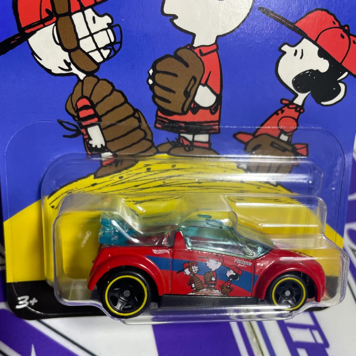 Auto Hot Wheels Peanuts Super Gnat1