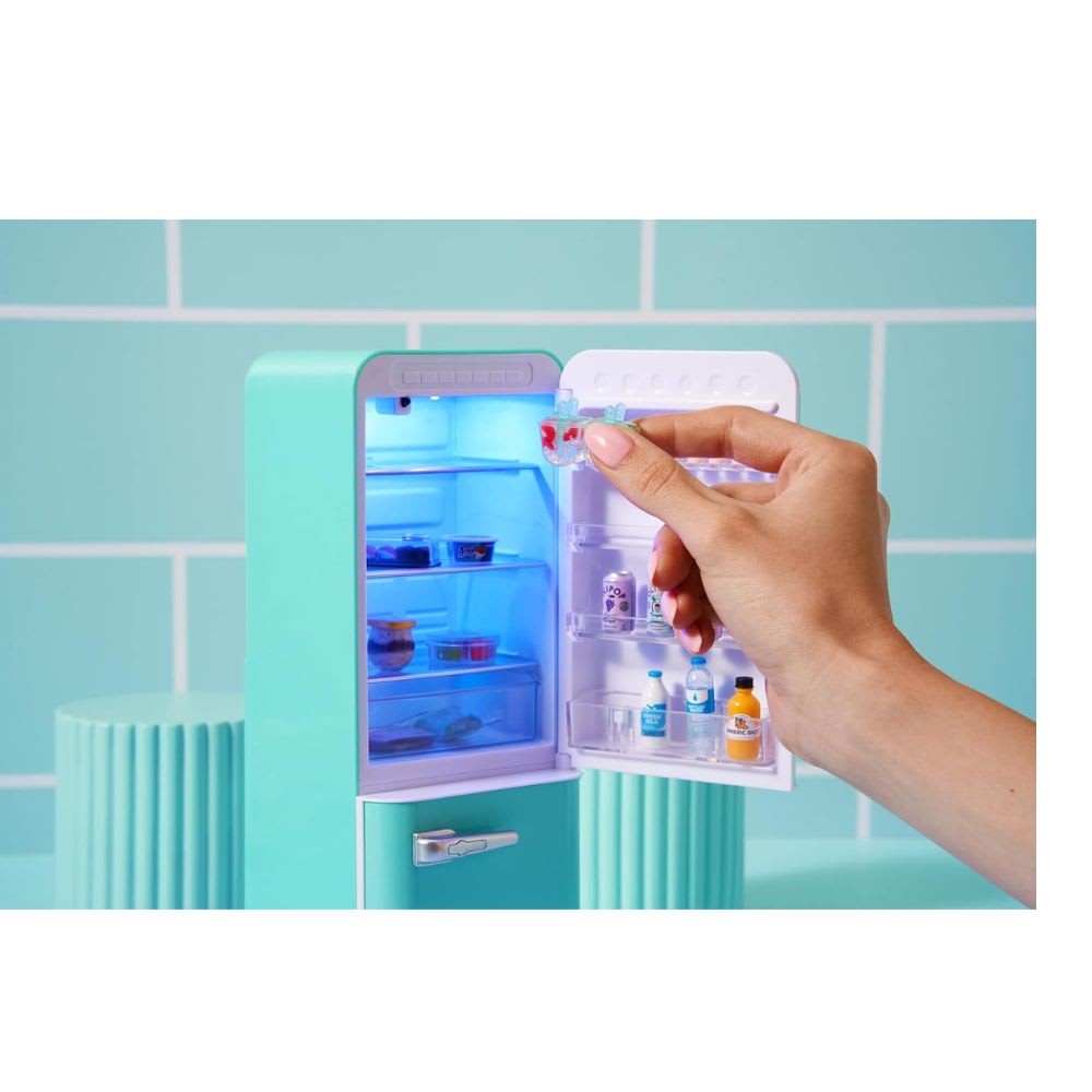 Mini Brands Juego Fill The Fridge con luz UV7