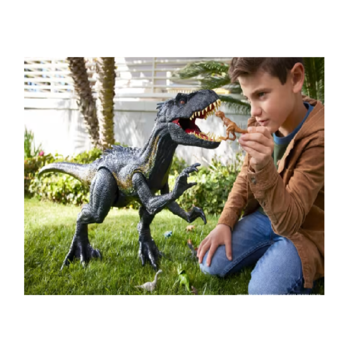 Dinosaurio Jurassic World Indoraptor Colossal5