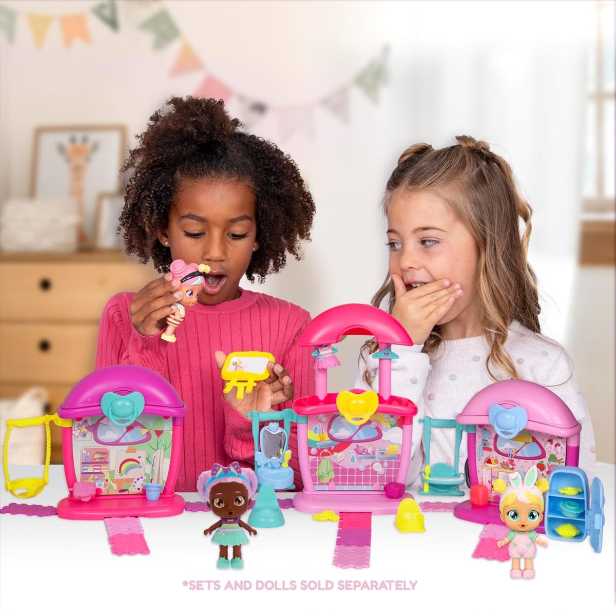 Cry Babies Playtime Chloe - Juego de Cocina con Muñeca Coleccionable6