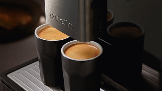 Cafetera Miele | Thecom Ltda +56 9 9376 8000