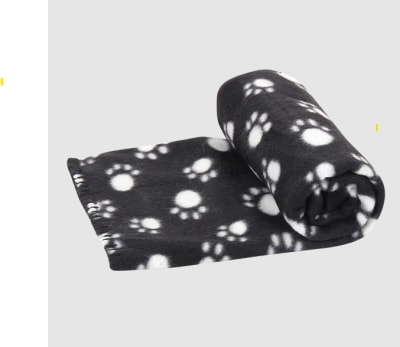 Mantita con estampado de huella de patas Medium1