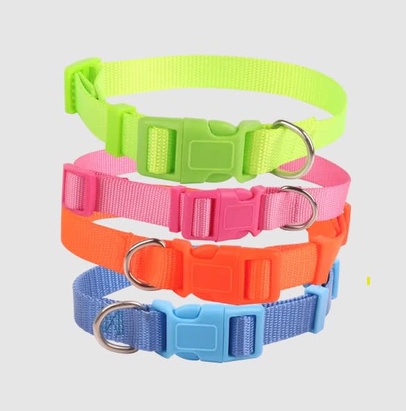 Set de 4 collares Fluorescentes1