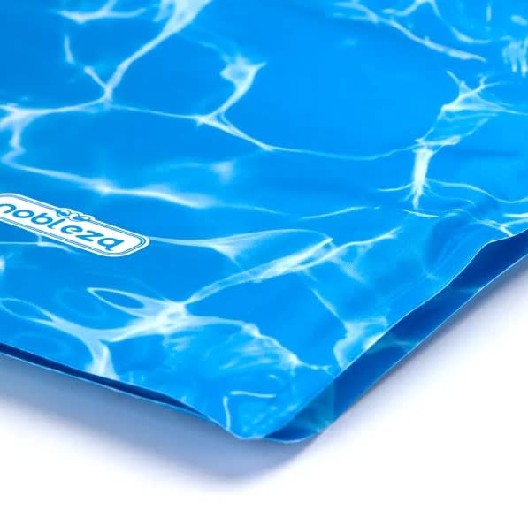 Cojín frigorífico estampado para mascotas Medium2