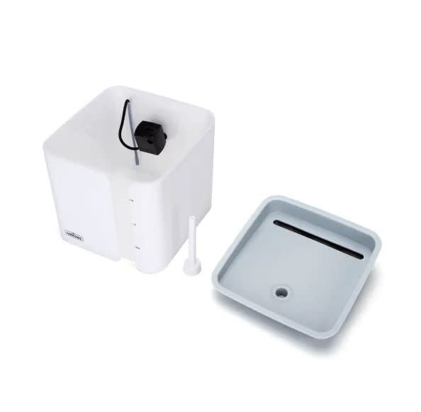 Fuente de agua para mascotas 2 litros3