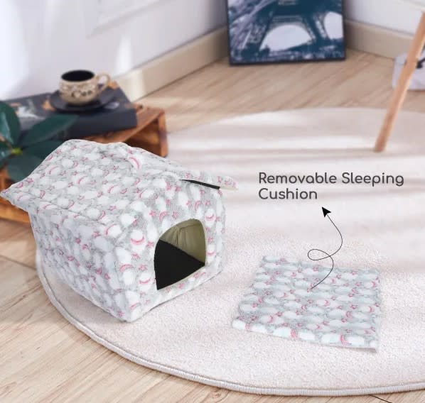 Casa de mascotas de felpa con estampado de estrellas3