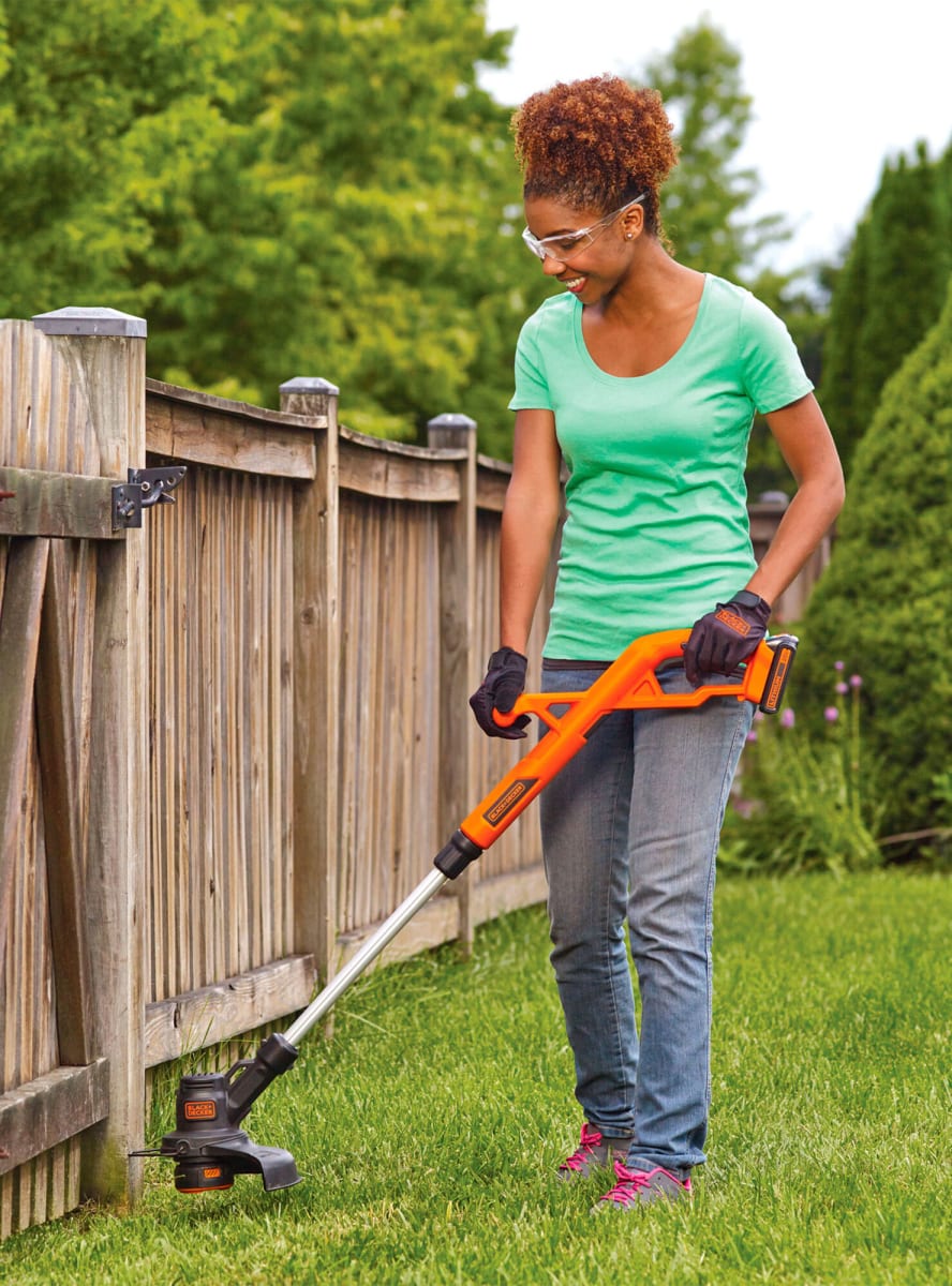 Black and Decker Orilladora 20v3