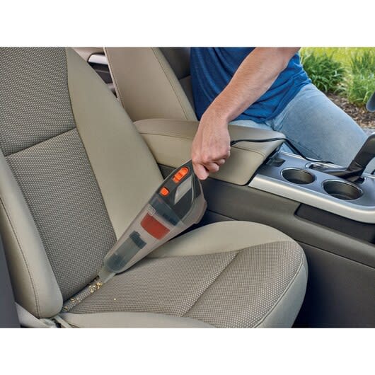 Black and Decker Aspiradora Auto BDCV3704