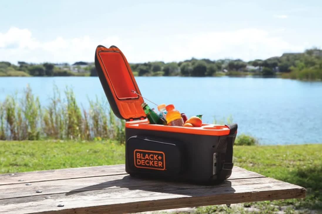 Nevera Portátil Termoeléctrica Black & Decker 8 litros3