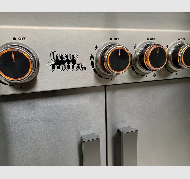 Parrilla a Gas GRILLER 4 LED INOX Ursus Trotter 2
