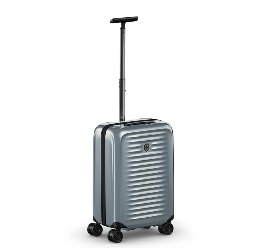Maleta Victorinox Cabina Frequent flyer AIROX hardside 55x35x23cm plata1