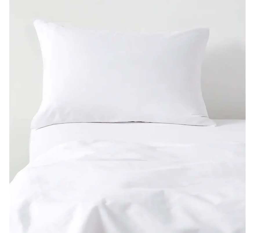 Juego Sabana RS 300H 100%Alg Liso Blanco 1.5 plazas1