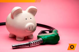 Cómo ahorrar combustible con el mantenimiento correcto del motor
