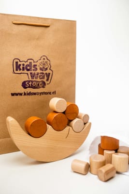 Luna Equilibrio Montesorri5