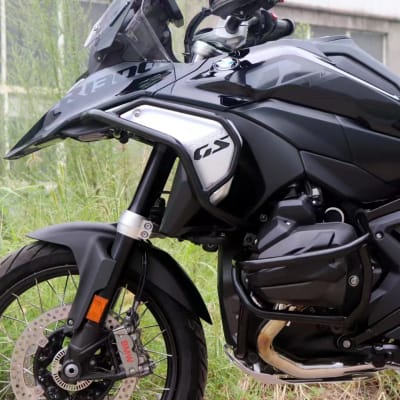 DEFENSAS SUPERIOR E INFERIOR BMW R1300