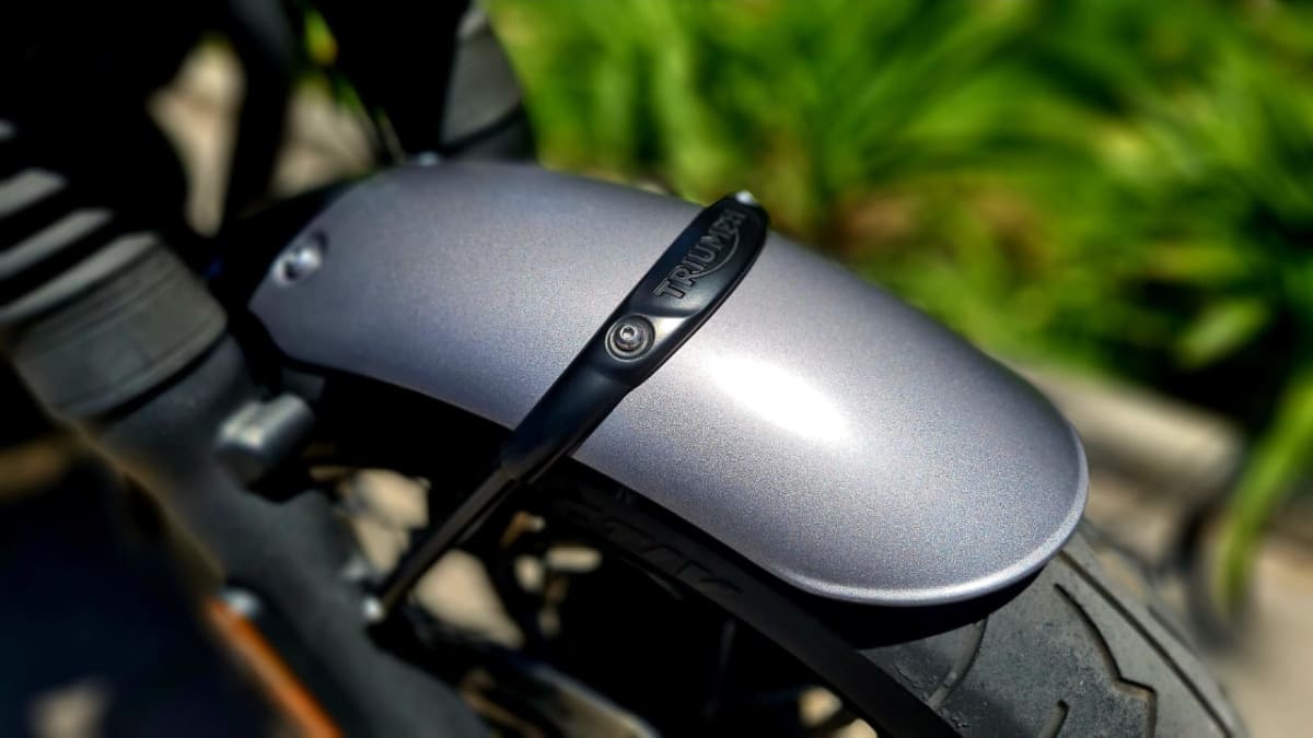 TRIUMPH BONNEVILLE T120 BLACK 201715