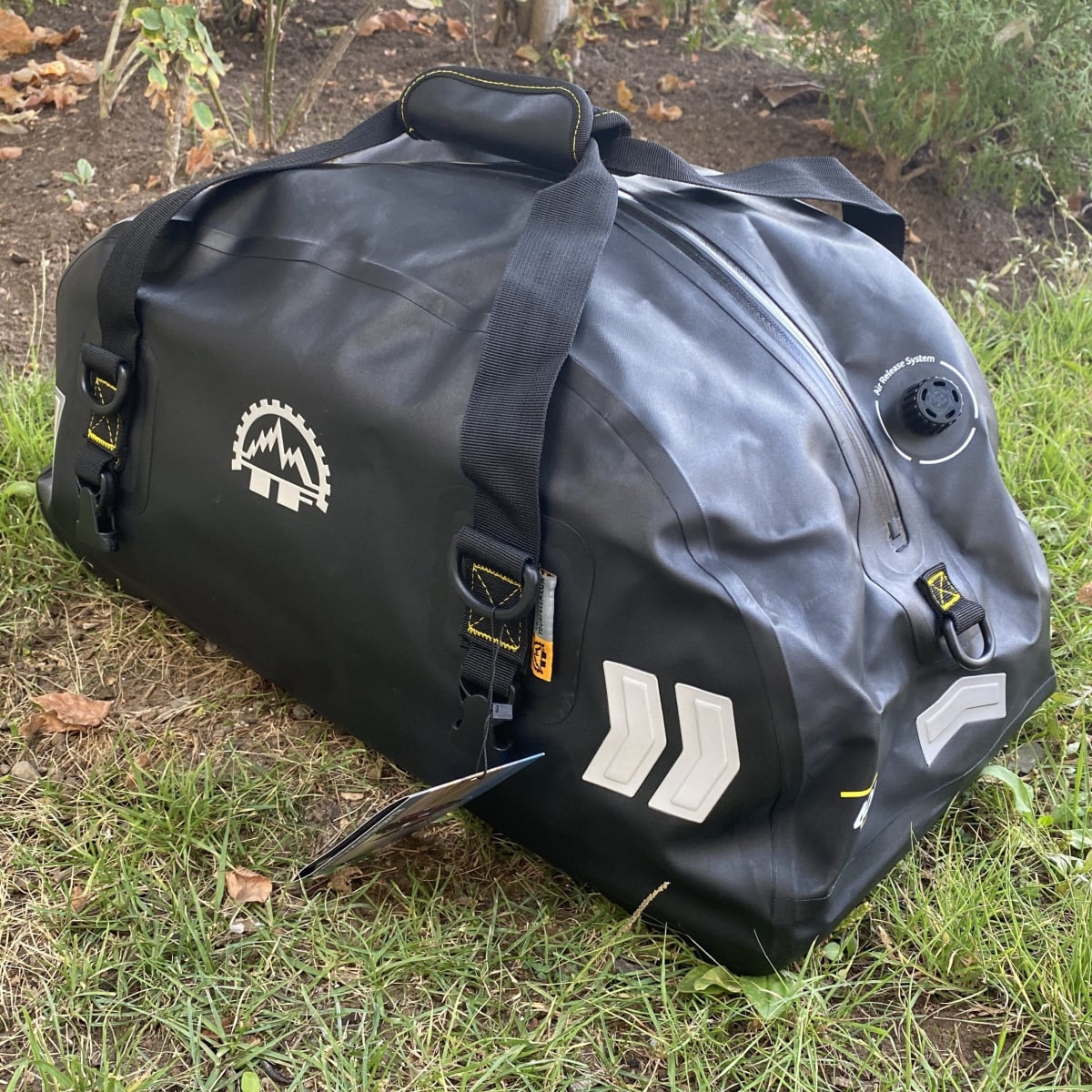 Tourfella Bolso Hermetico 40L Negro3