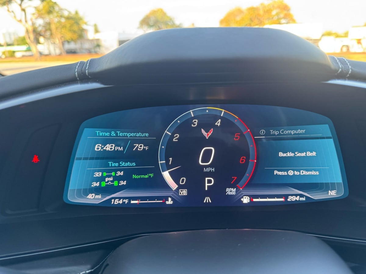 CHEVROLETE CORVETTE STINGRAY C8 202517