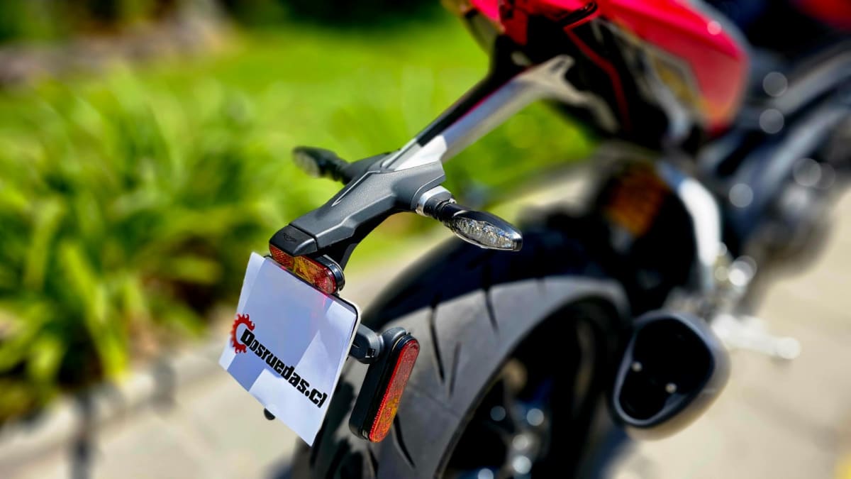 TRIUMPH SPEED TRIPLE 1200 RR 202219