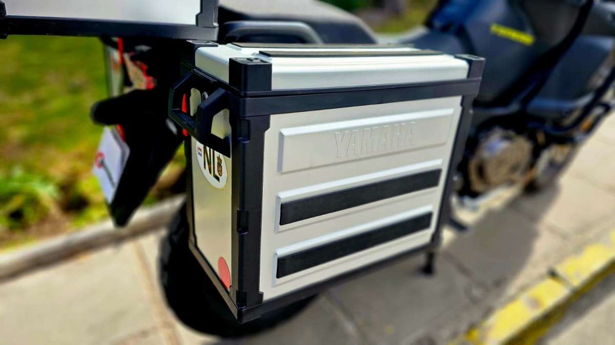 YAMAHA SUPER TENERE 1200 ZE 202224