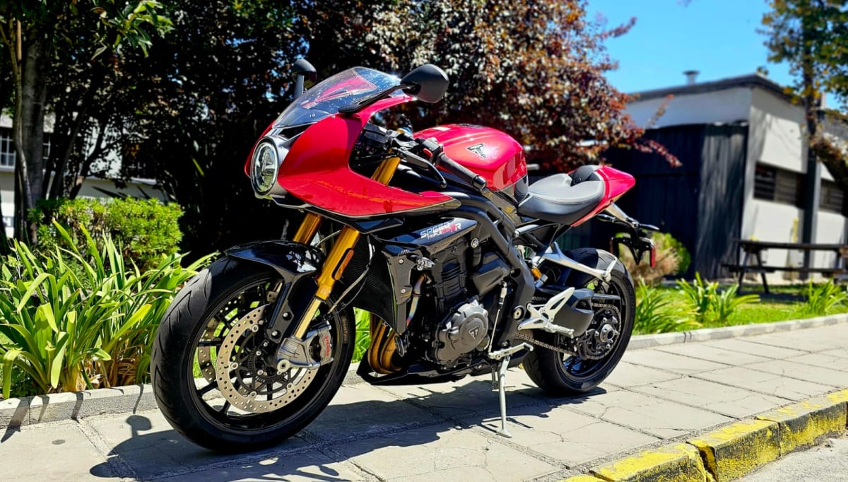 TRIUMPH SPEED TRIPLE 1200 RR 20226