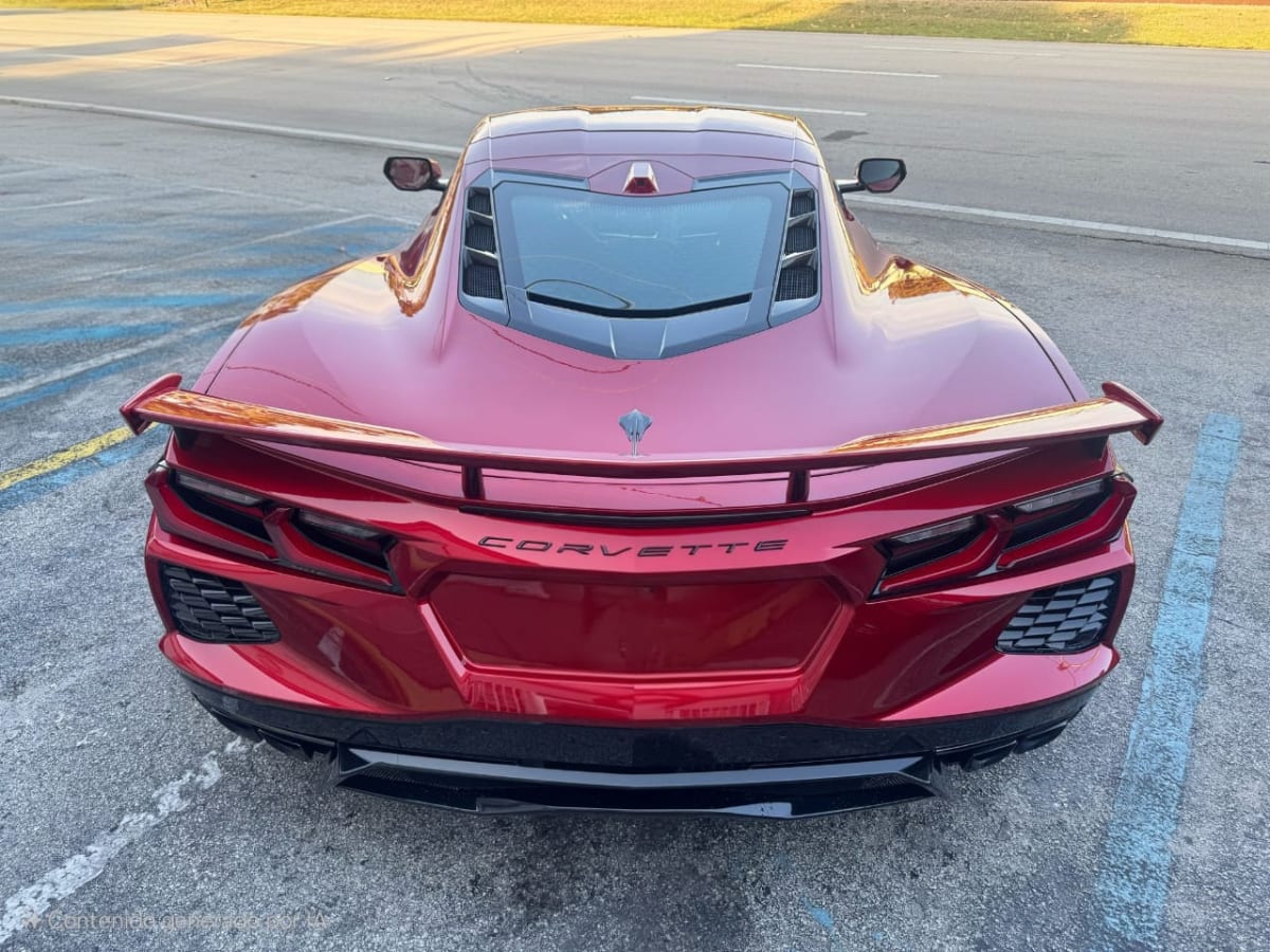 CHEVROLETE CORVETTE STINGRAY C8 20259