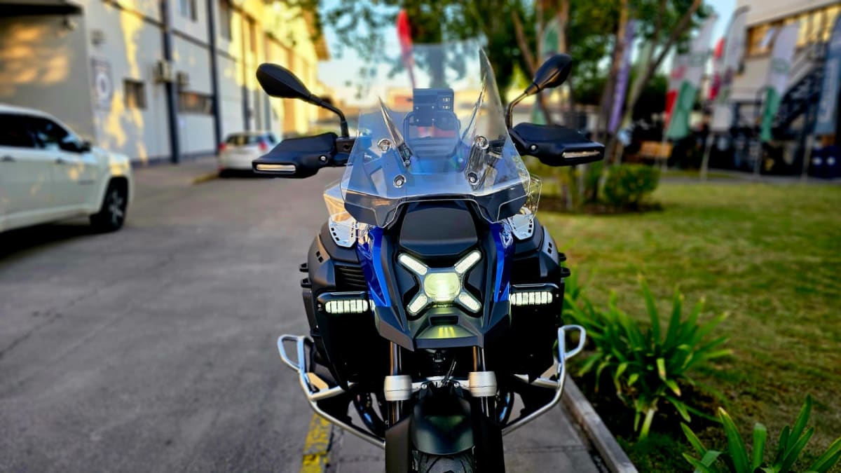 BMW R1300 GS ADV 2025 automatica8