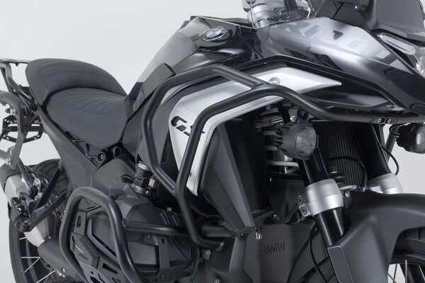 SW MOTECH DEFENSA SUPERIOR R1300 NEGRO2