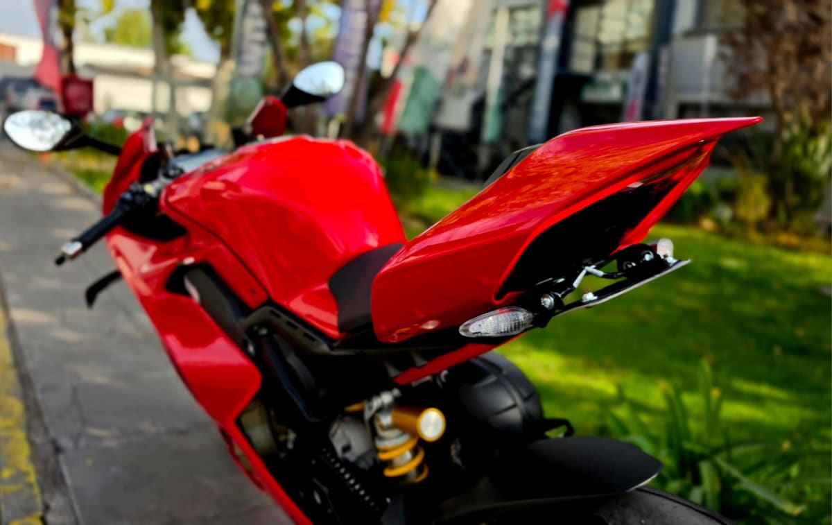 Ducati Panigale v4 202310