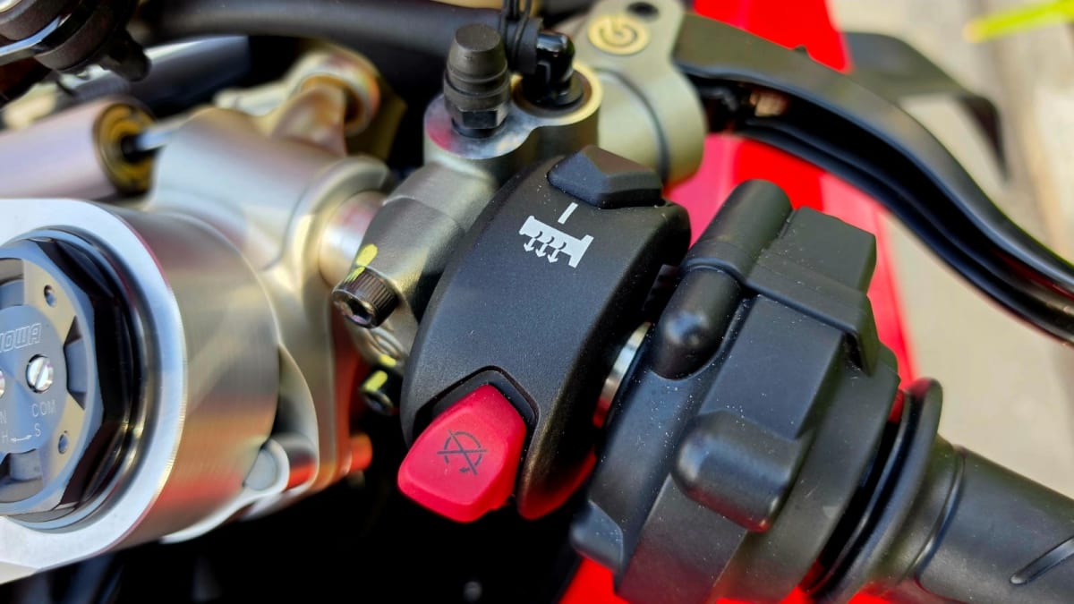 Ducati Panigale v4 20231