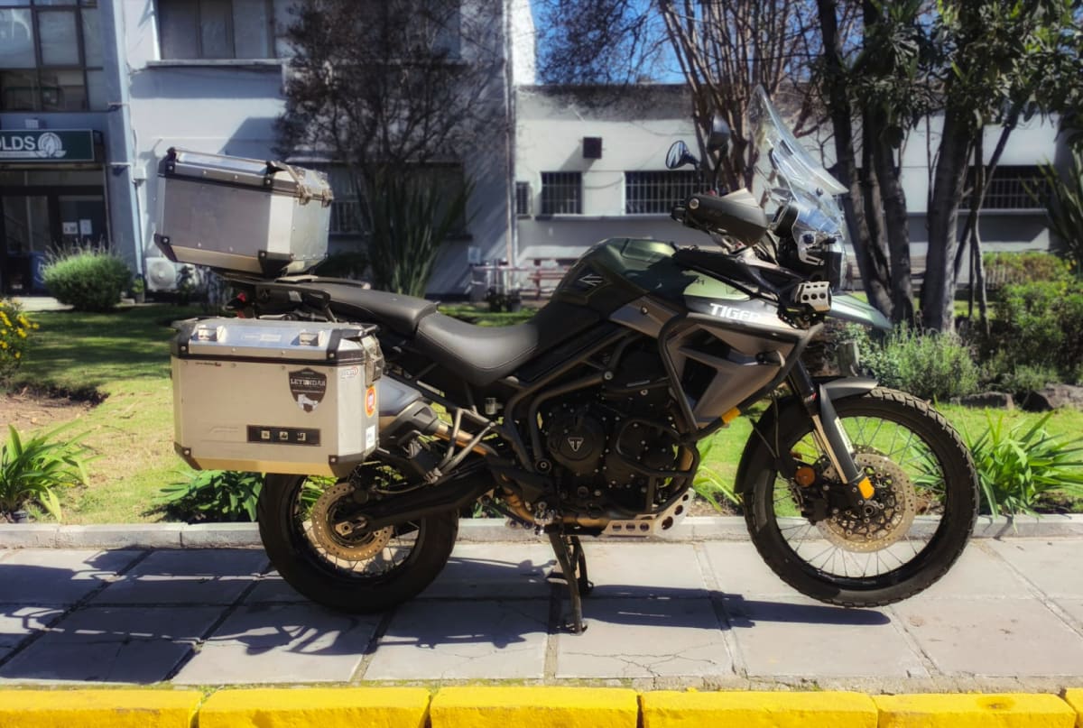 Triumph Tiger 800 xca 20161