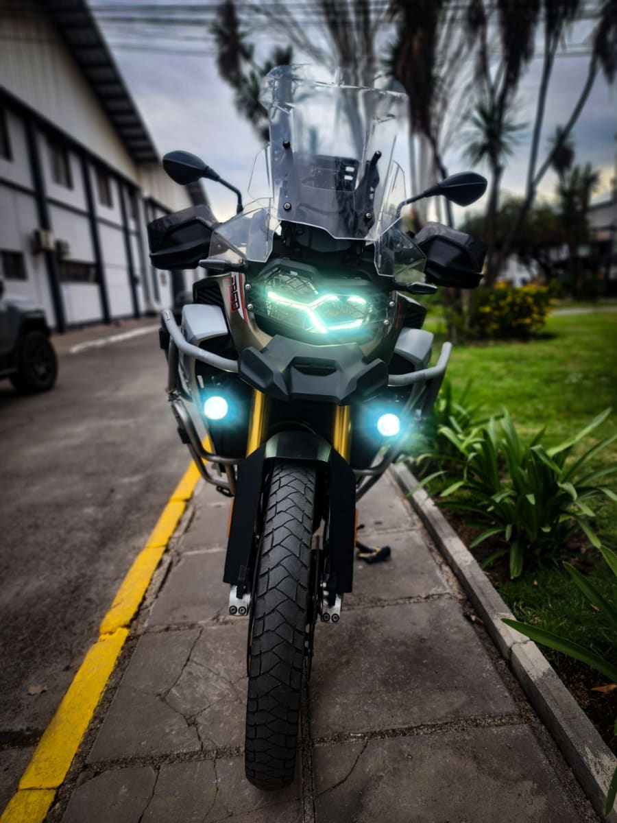 BMW F850GS ADV 20214
