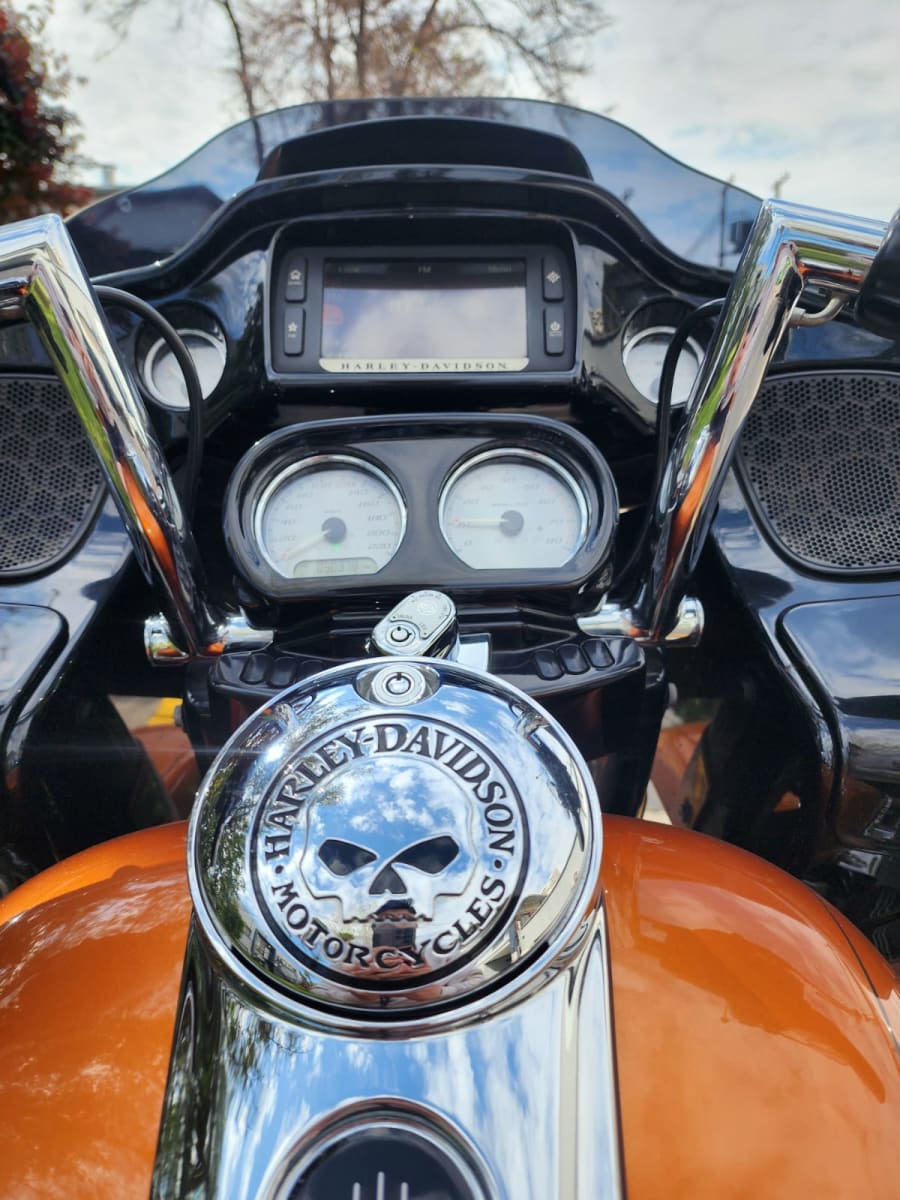 Harley Davidson Road Glide Special3
