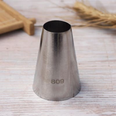 Boquilla Metálica N°809