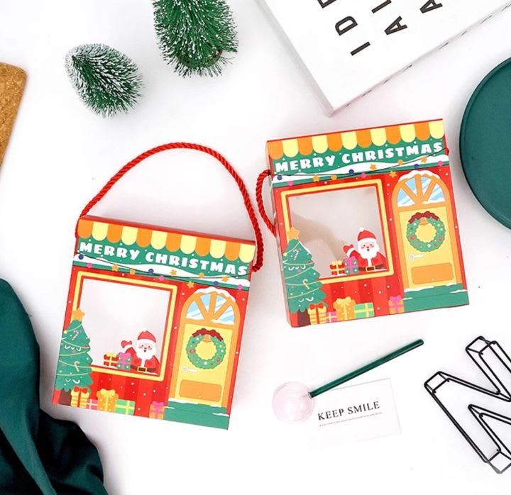 Set Cajas Tienda Navidad con Cuerda 16,5x15,5x6 cm. - 4 Unidades9