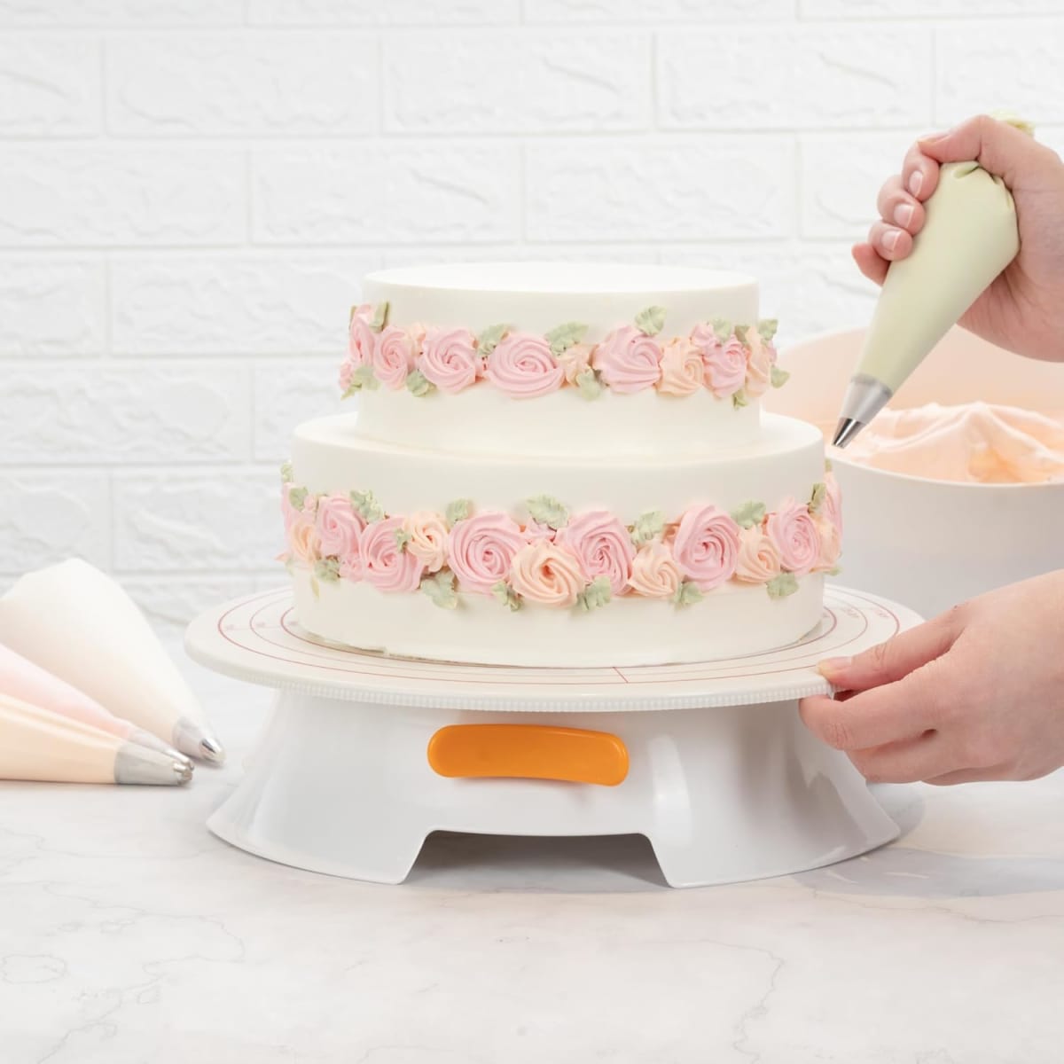 Base Giratoria para Tortas con Freno 30 cm.2