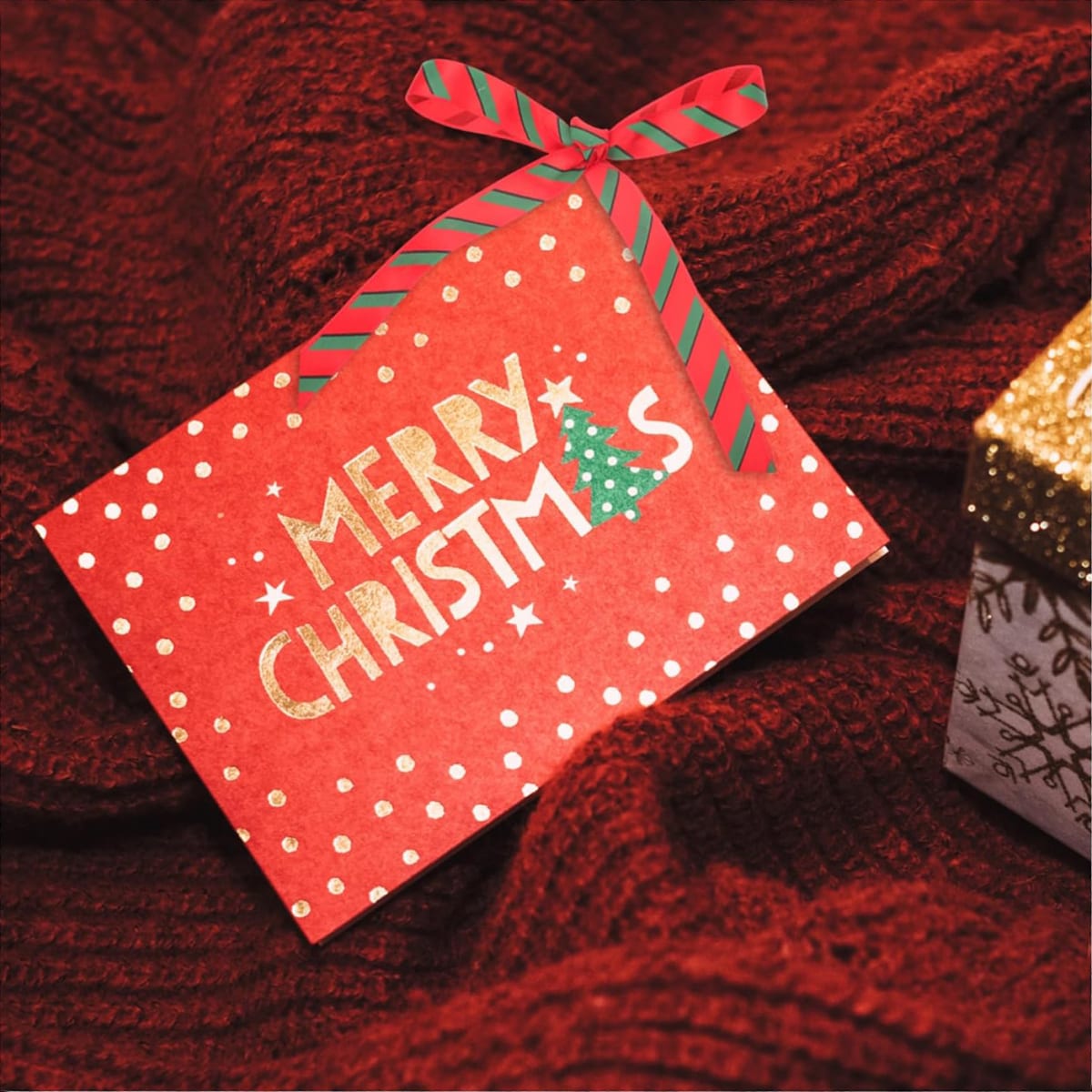 Cinta de Tela para Lazo Rojo Lineas Verdes 5 mts.3