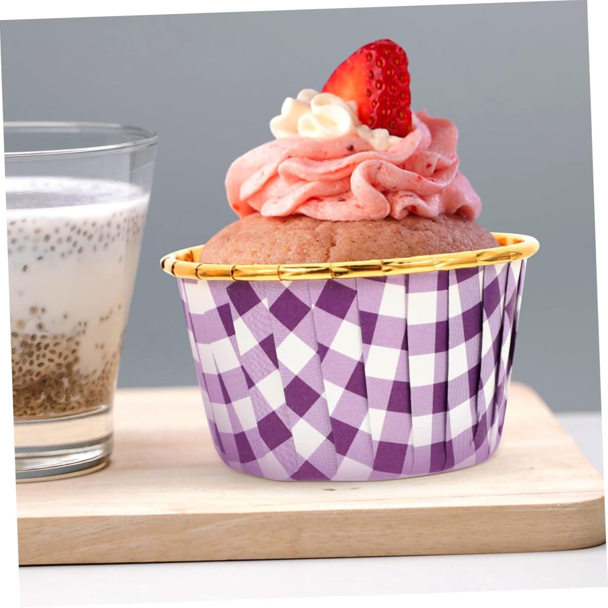 Capsulas Plegadas Cupcake Cuadrille Morado 20 Unidades5