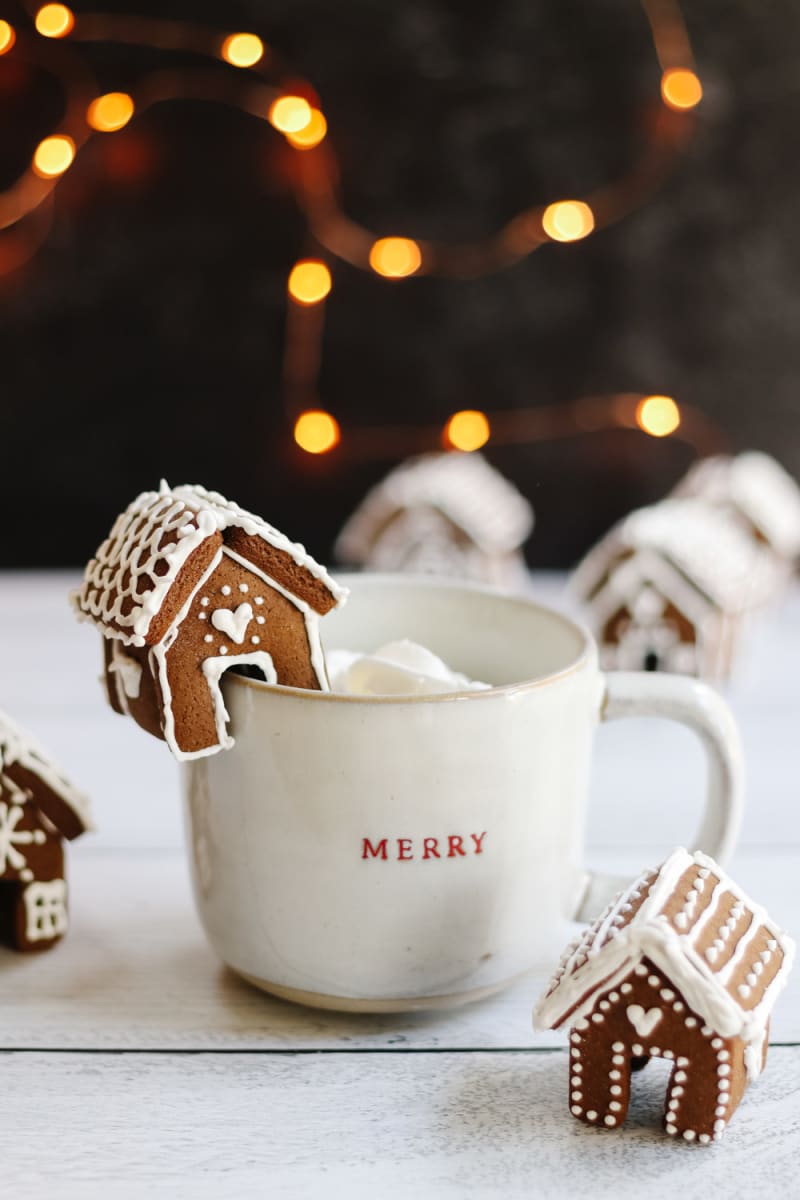 Set Cortadores Plásticos Casita Para Taza6