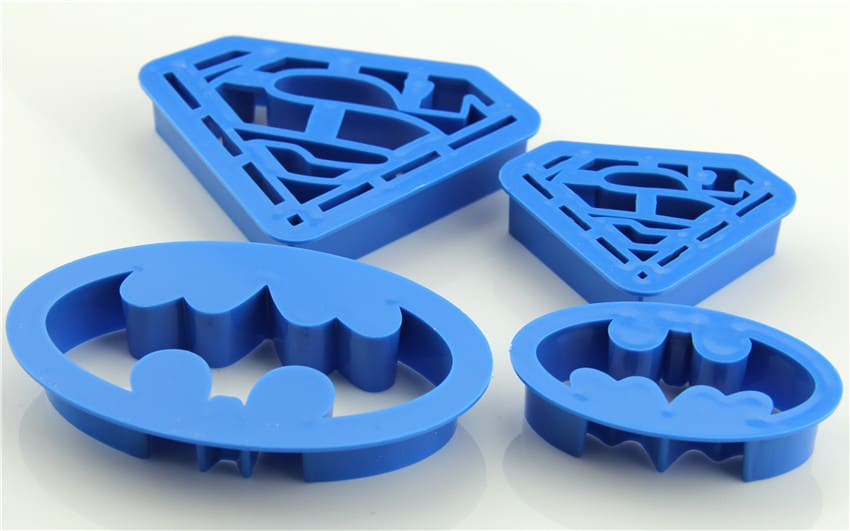 Set Cortadores Batman Superman 4 Piezas1