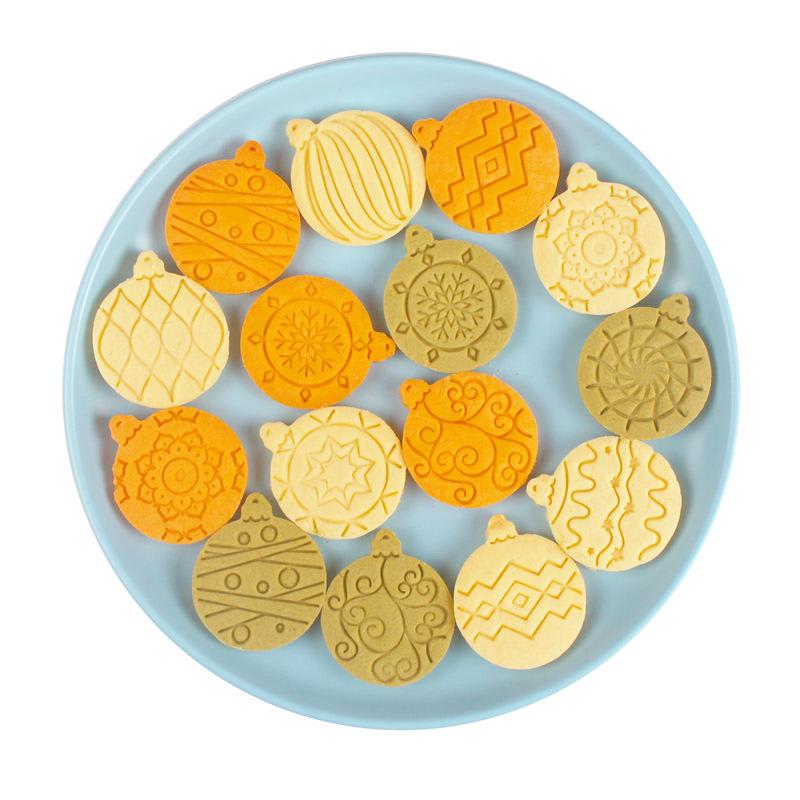 Set Cortador Marcador Bolas Navideñas - 10 Diseños7