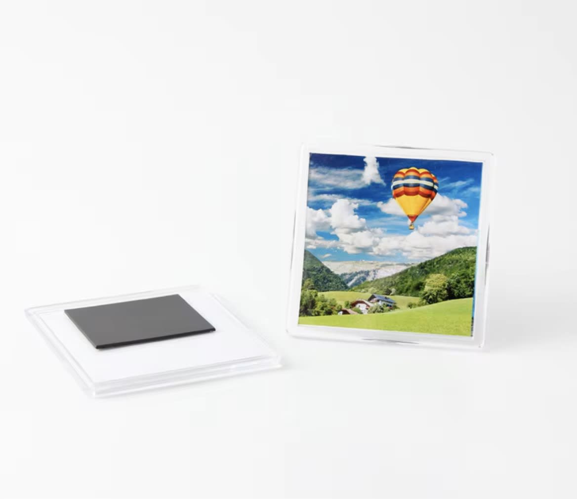 Porta Foto Acrílico con Imán 6,4 x 6,4 cm. 10 Unidades2