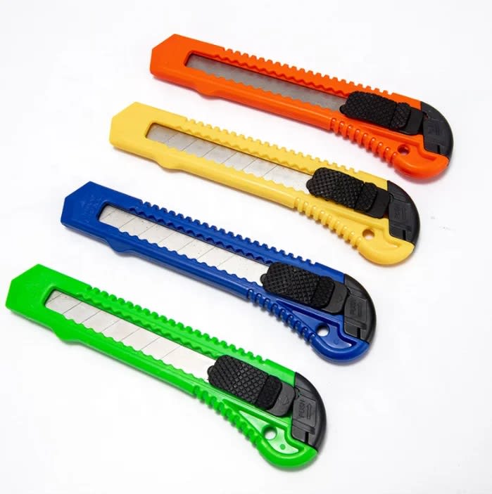 Pack 12 Cuchillos Cartoneros Tip Top 15 cm. Colores5