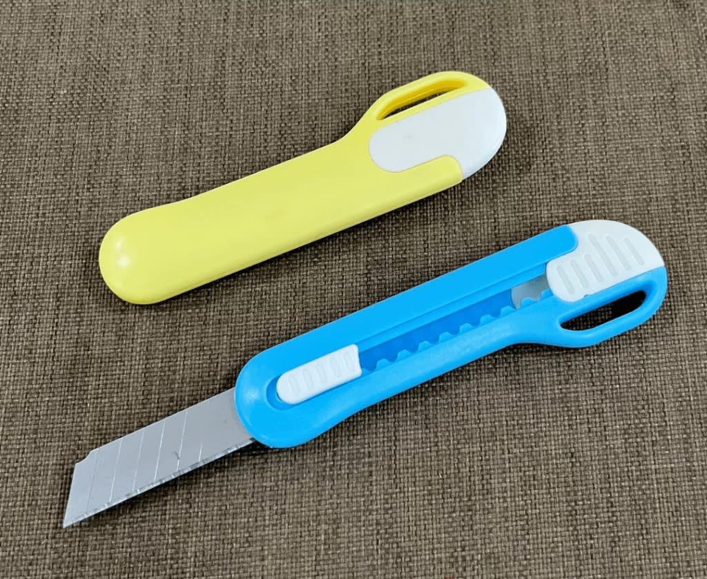 Mini Cutter Tip Top 10 cm. Colores Aleatorios2