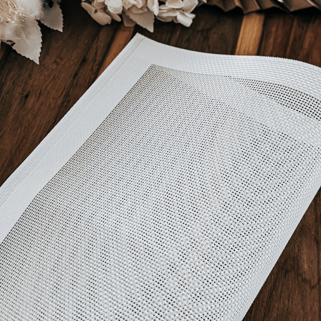 Lámina para Hornear Microperforada Blanca 30x40 cm.3