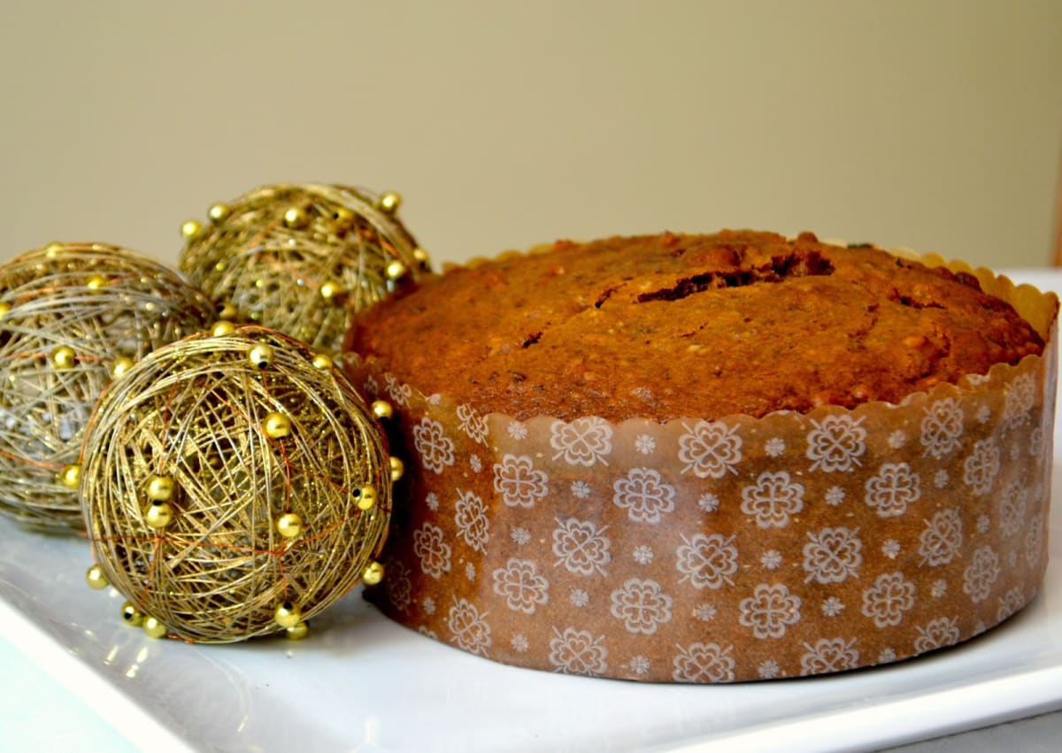 Molde Papel Pan de Pascua 15x5 500 gr. 10 unidades2