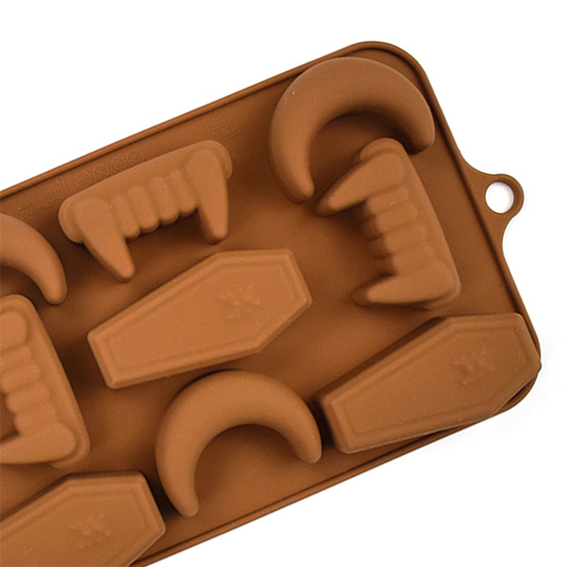 Molde Chocolate Silicona Luna, Ataúd y Colmillos3