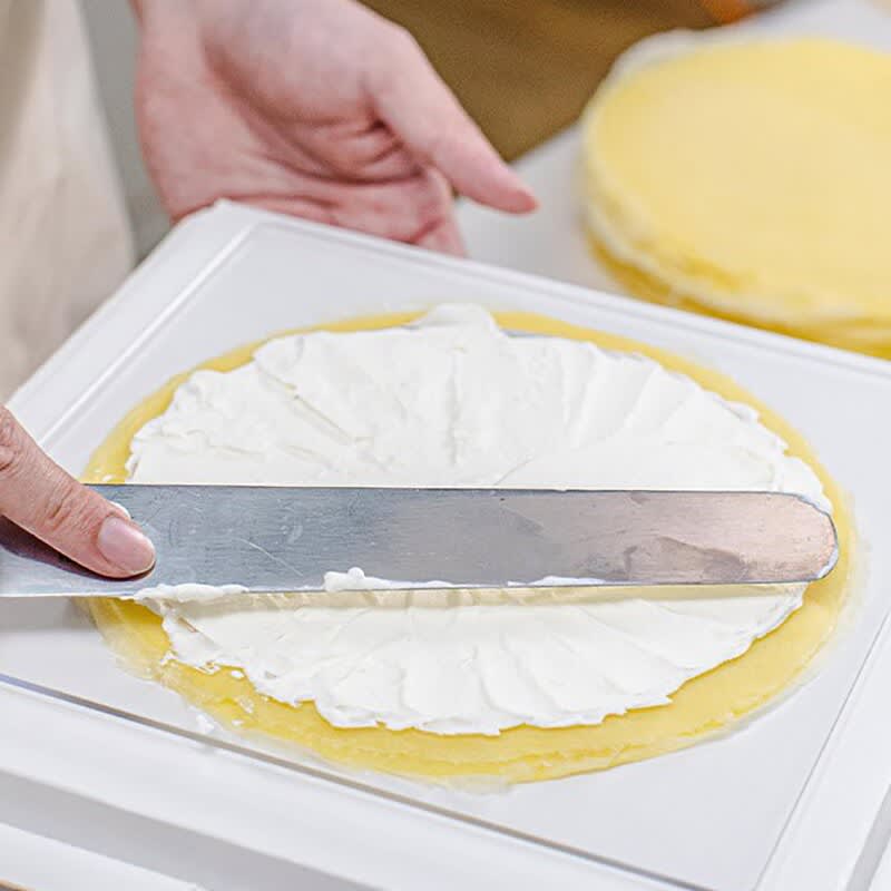 Panquequera Acrílico Redonda 24 cm.4