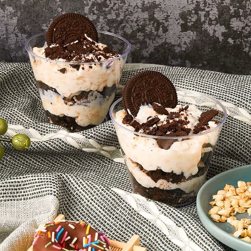 Vaso Acrílico Redondo 5.5 x 6.5 cm. 10 Unidades4