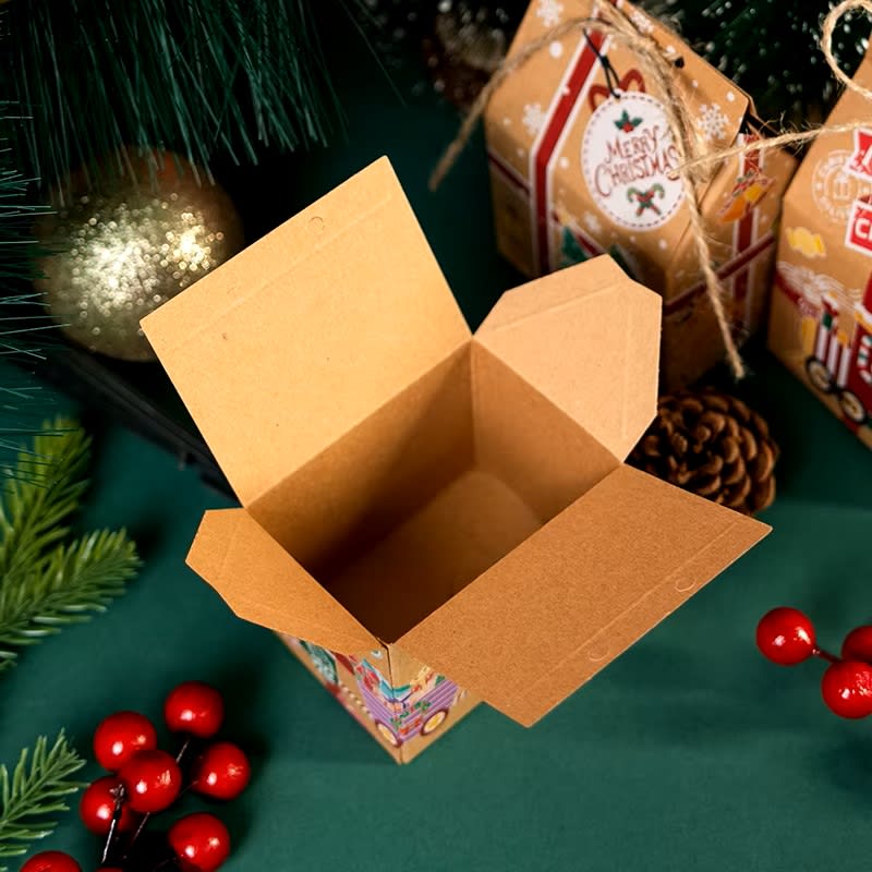 Set Cajas Casa Navidad Kraft N°4 10x7x5 cm. 4 Unidades6